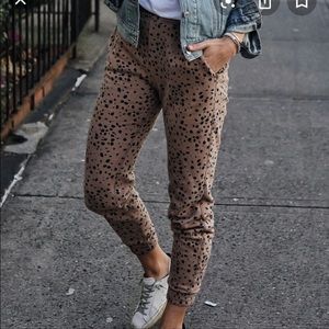 Spelesy Leopard Dot High Waisted Joggers